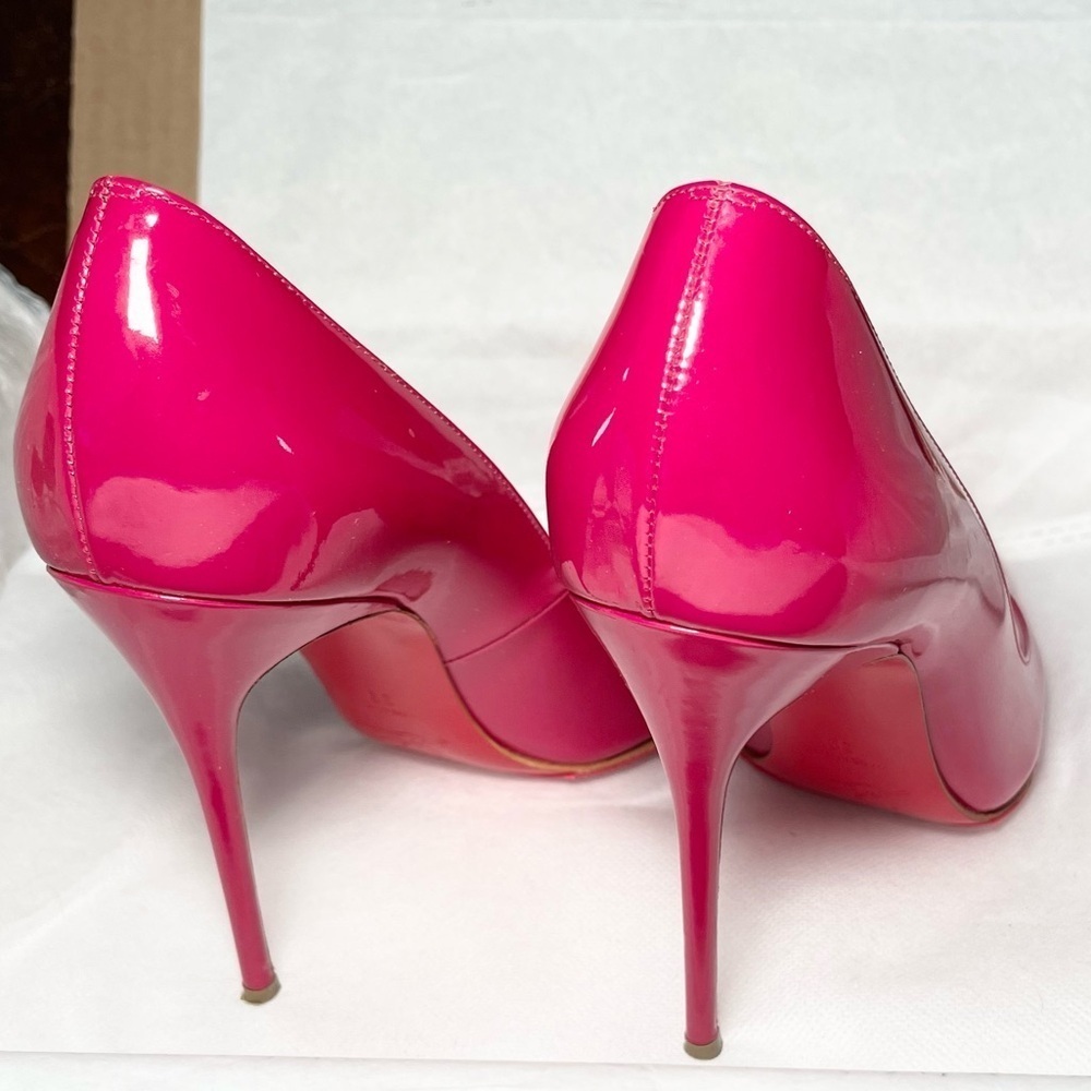 Christian Louboutin Women's Pink Pumps - Picture 6 of 10